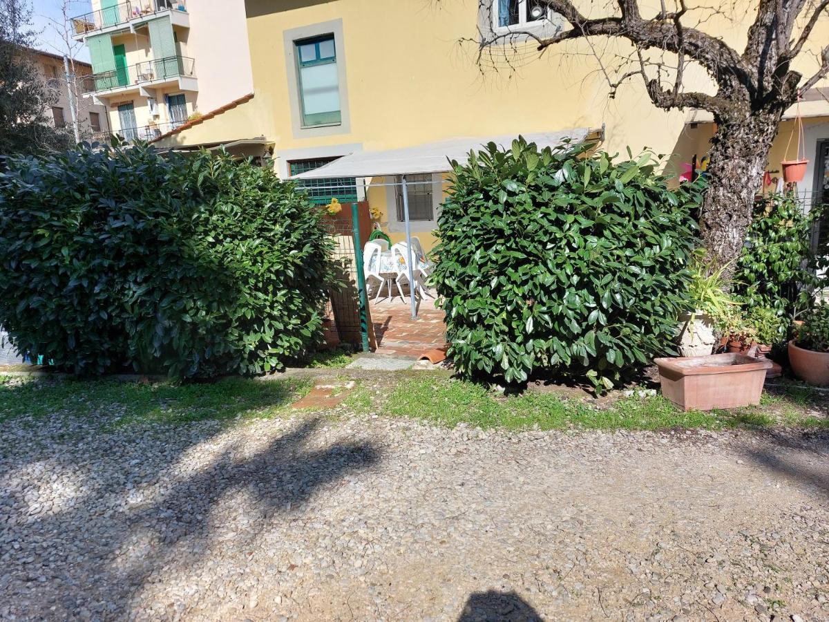 La Piccola Oasi Con Parcheggio Daire Floransa Dış mekan fotoğraf