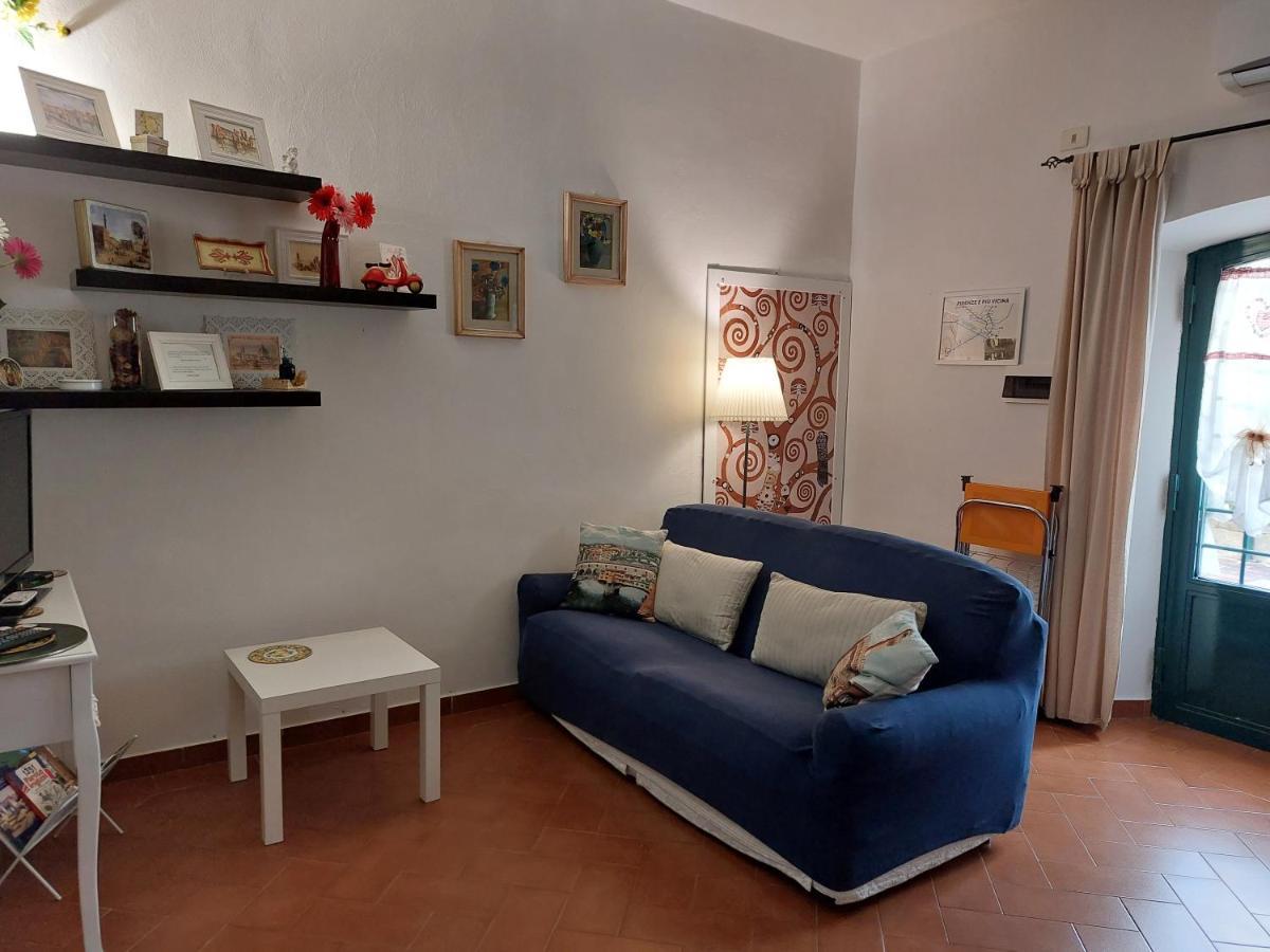 La Piccola Oasi Con Parcheggio Daire Floransa Dış mekan fotoğraf