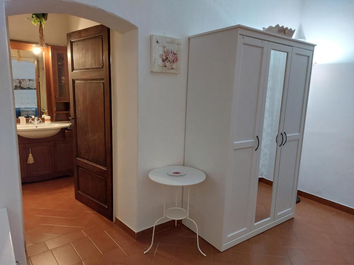 La Piccola Oasi Con Parcheggio Daire Floransa Dış mekan fotoğraf