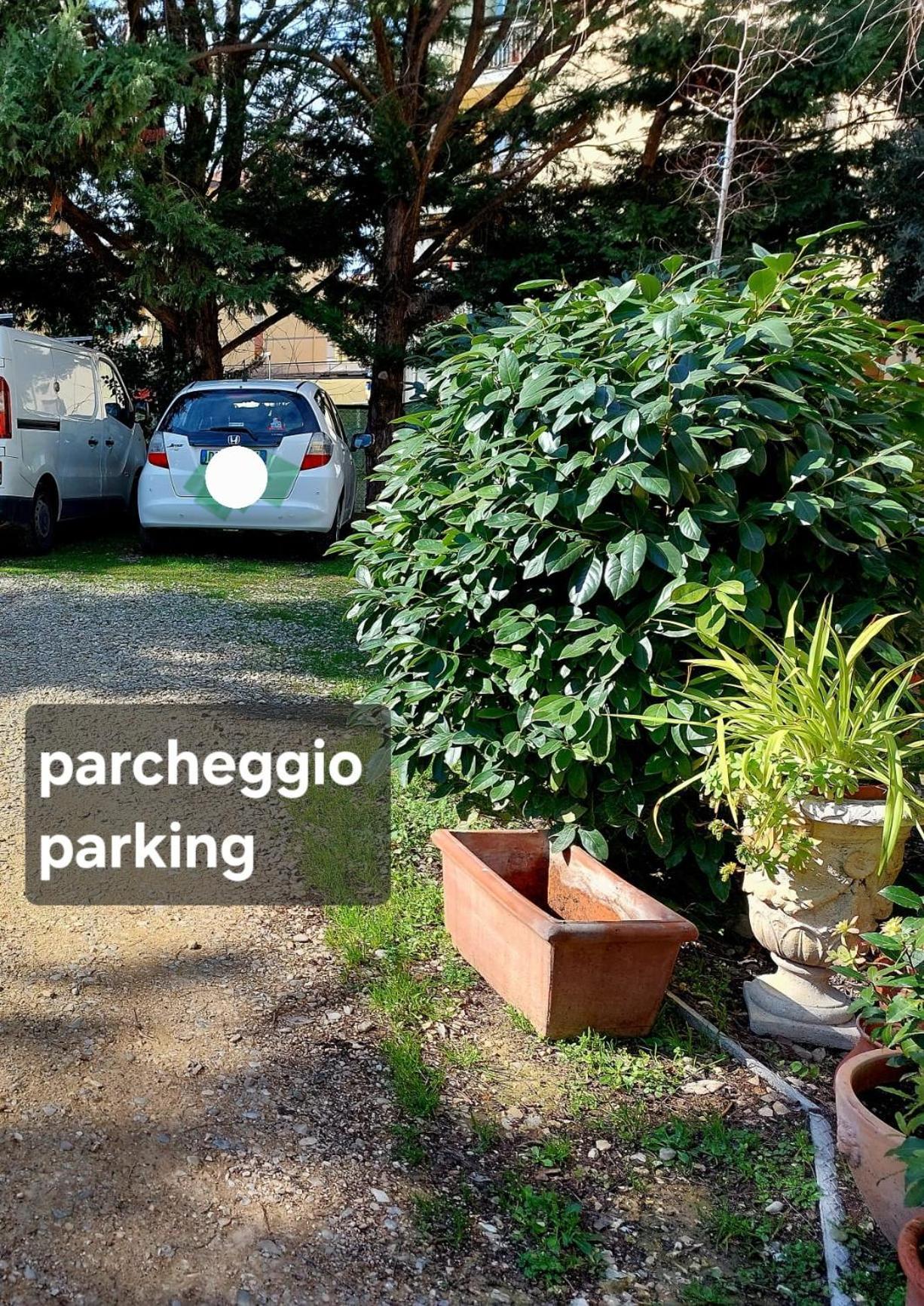 La Piccola Oasi Con Parcheggio Daire Floransa Dış mekan fotoğraf