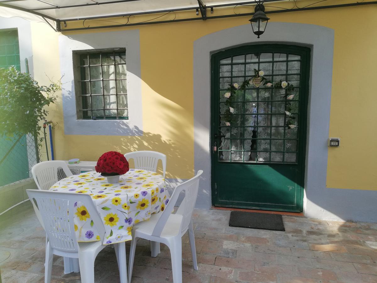La Piccola Oasi Con Parcheggio Daire Floransa Dış mekan fotoğraf